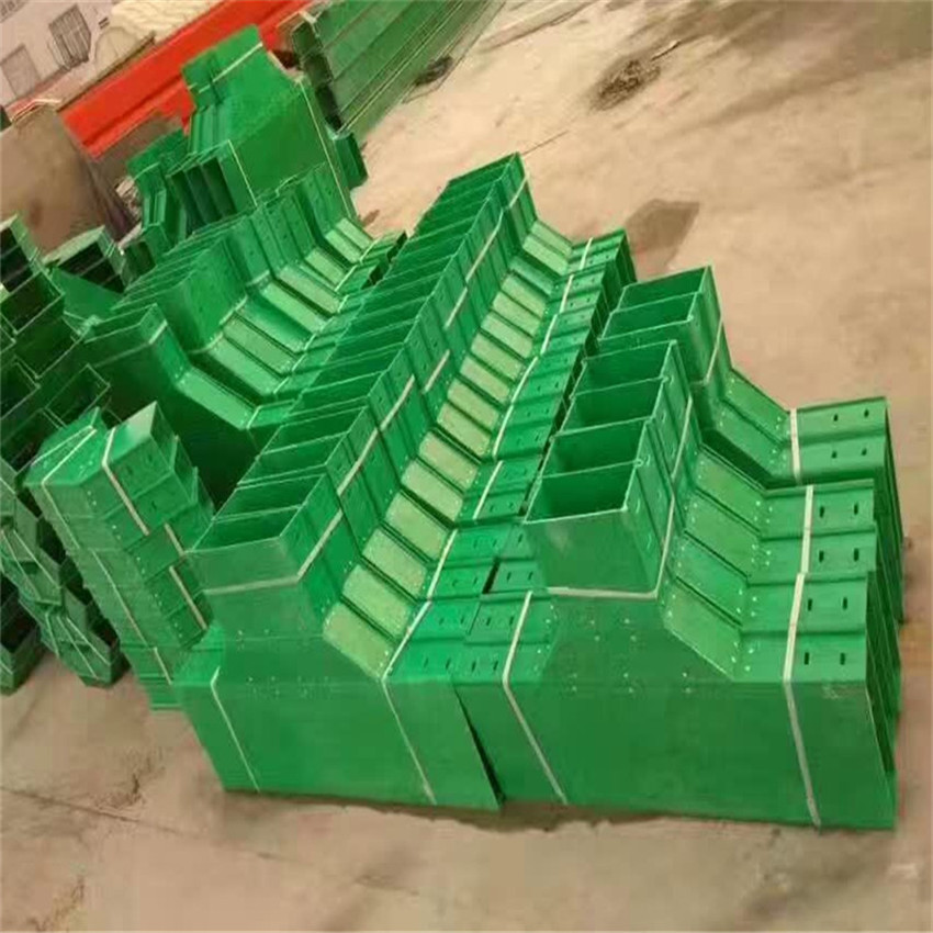 玻璃鋼制品玻璃鋼電纜橋架加工廠