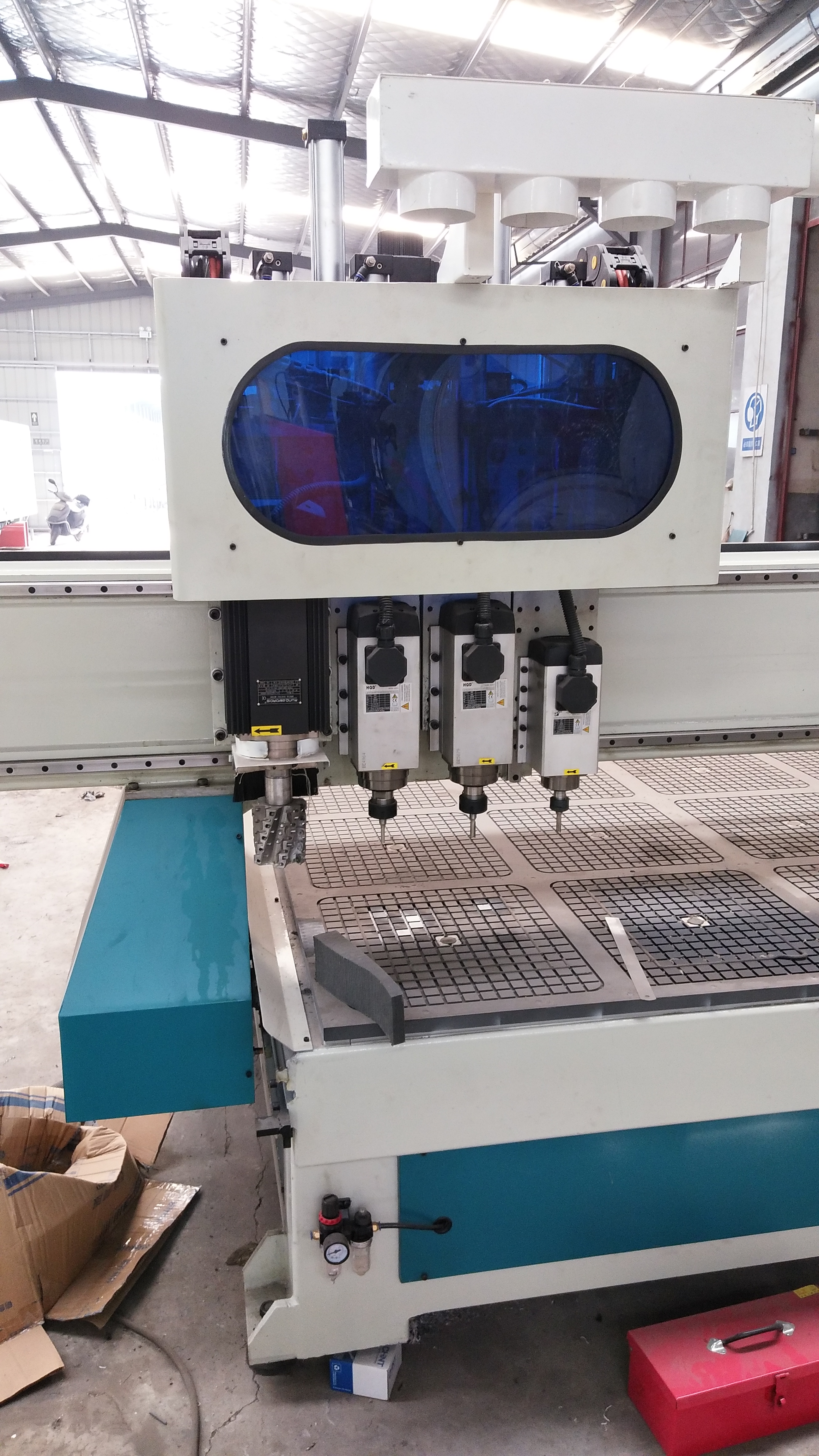 板式家具開料機(jī) 自動換刀加工中心  廠家直銷