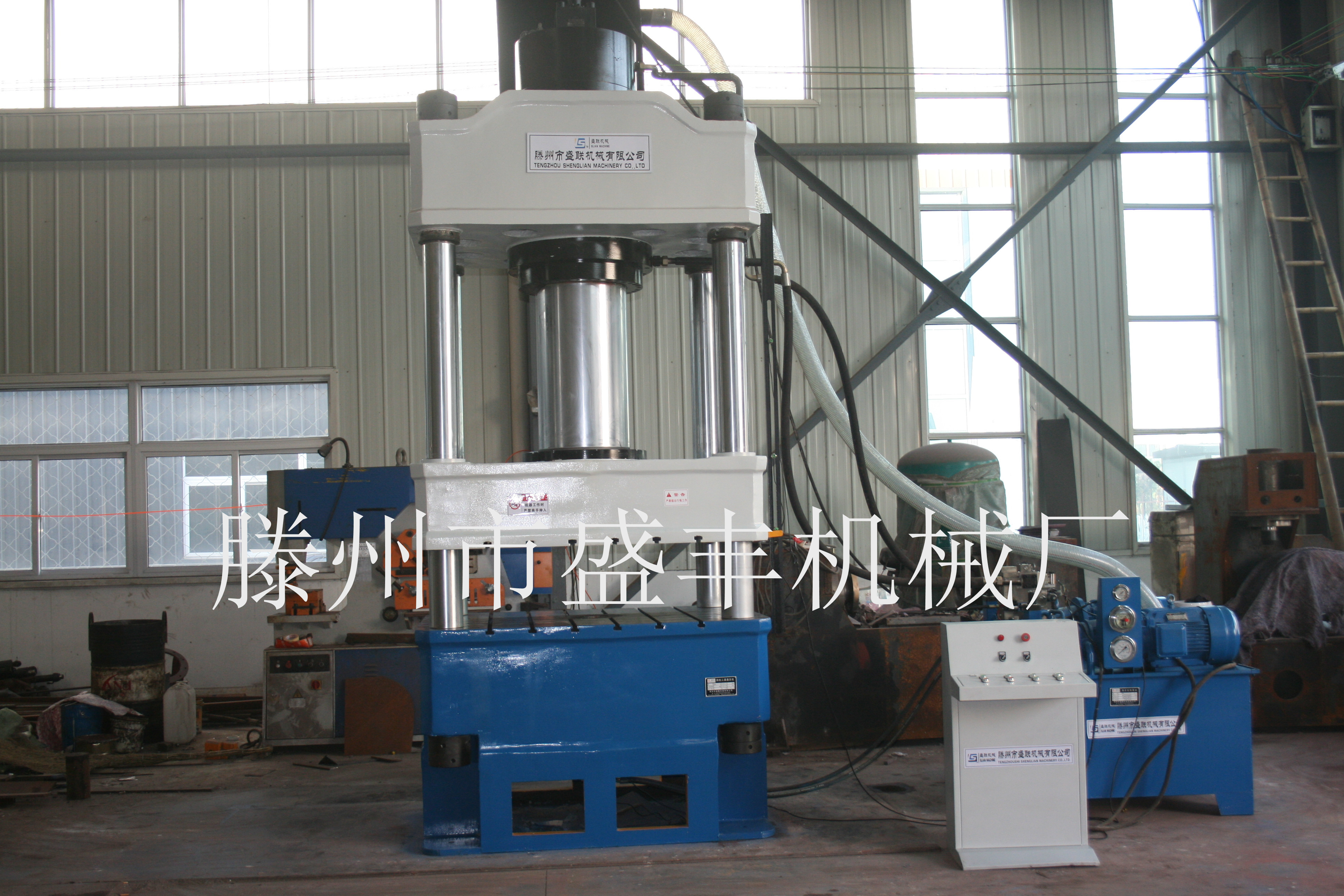 供應(yīng)100噸薄板拉伸液壓機 200噸四柱三梁液壓機