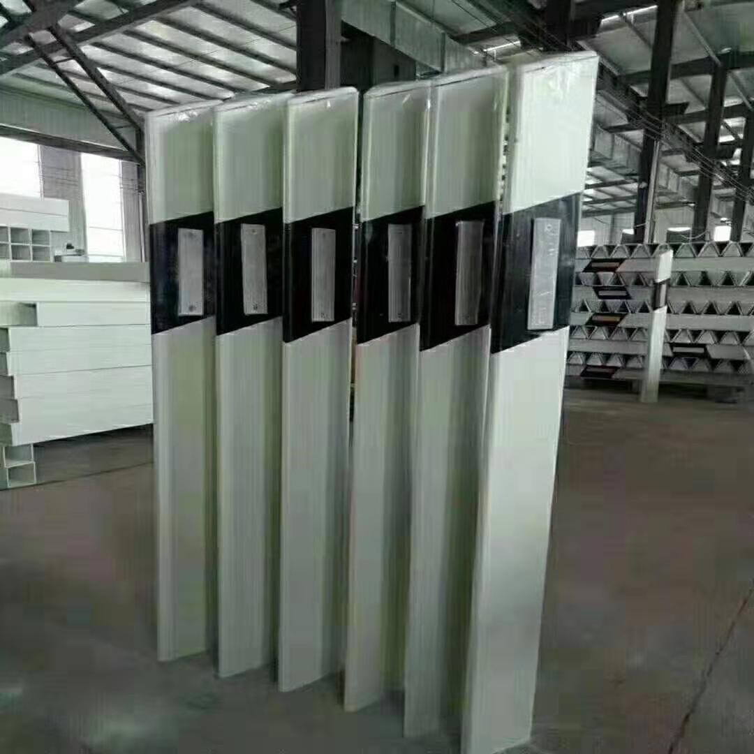 公路柱式玻璃鋼輪廓標120*120*1250mm現(xiàn)貨廠家