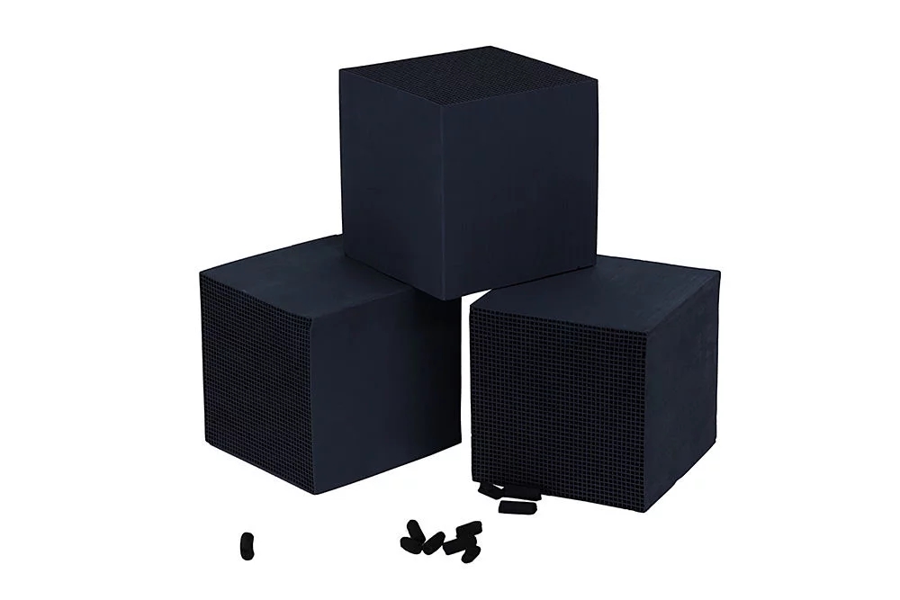 興安蜂窩活性炭耐水型蜂窩炭