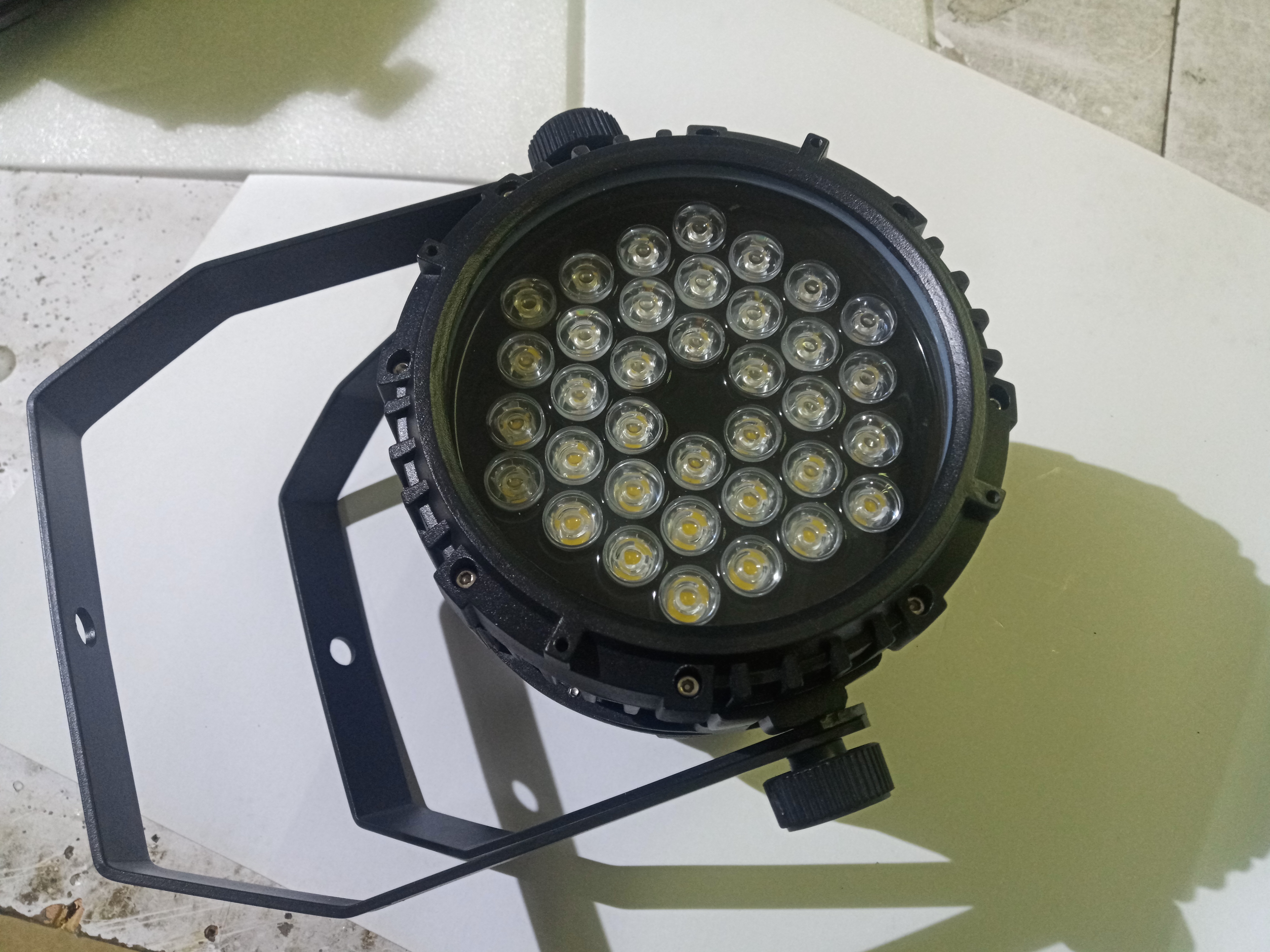 廠家直銷LED舞臺投光燈 防水LED草坪燈 園林庭院照明地射燈價格