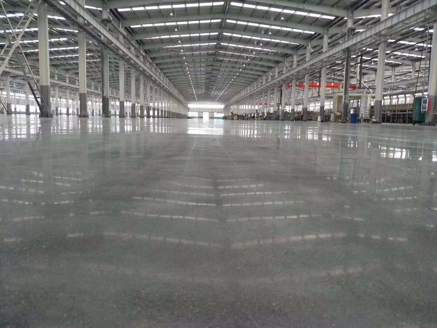 廠家現(xiàn)貨直銷 金剛砂耐磨地坪 地坪材料車庫廠房地面用耐磨金剛砂