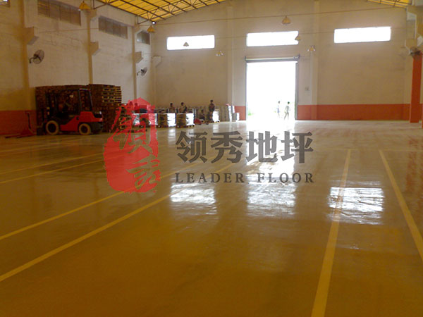 超耐磨環(huán)氧地坪，車間通道耐磨地坪，佛山地坪施工廠家