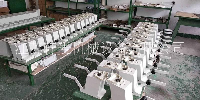 廠家直銷，江蘇軒麥供應(yīng)臺式扎口機，臺式扎花機，臺式扎線機