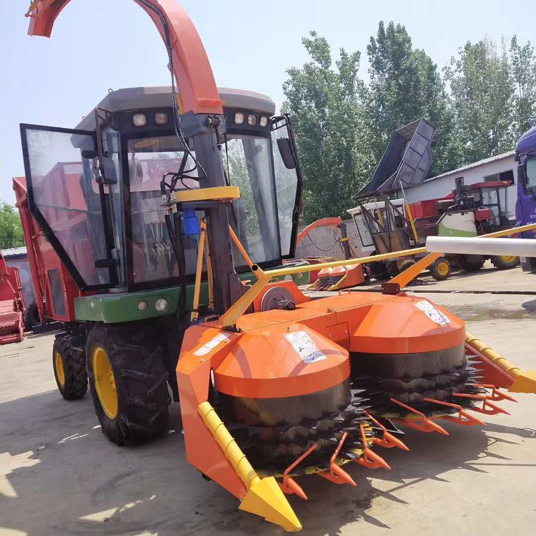 小四輪小型青儲機視頻 青儲機收獲機 新疆自走式青儲機