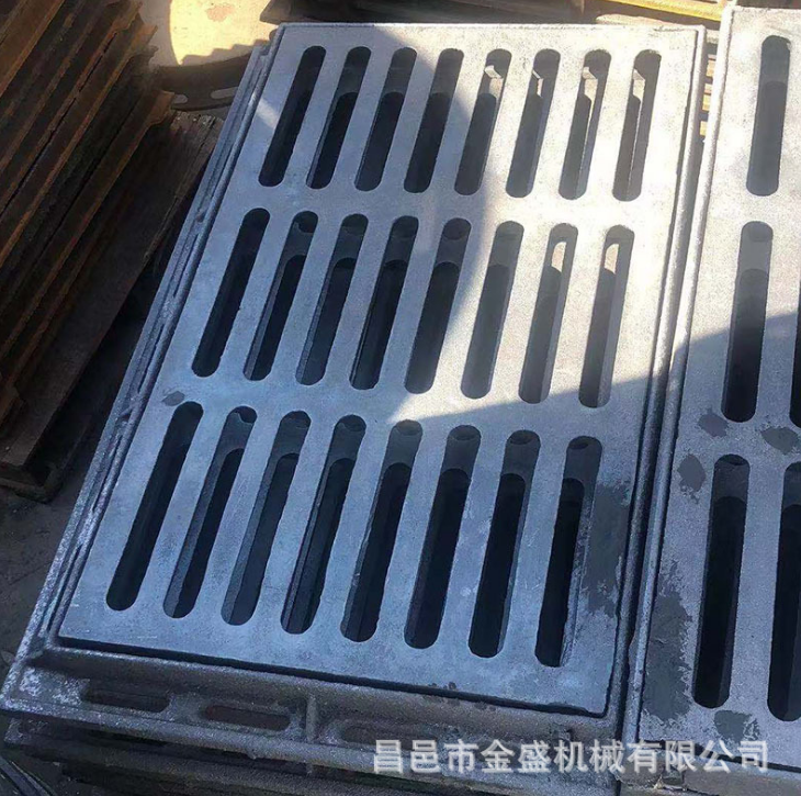 廠家直銷球墨鑄鐵篦子 山東雨水篦子哪家好 地溝鑄鐵蓋板 污水篦子 現(xiàn)貨