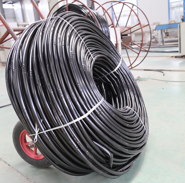 山東PE管材供應(yīng)商批發(fā) PE給水管材 PE管 灌溉管黑色水管澆地用管