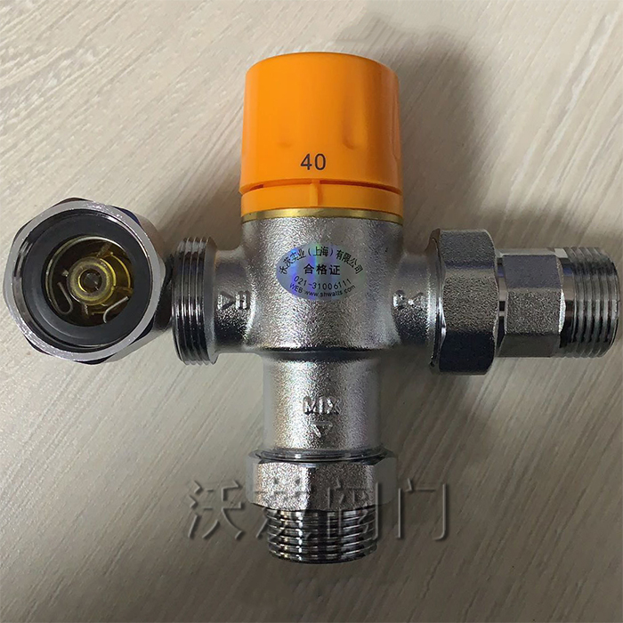 沃茨三通活接自動恒溫混水閥黃銅鍍鎳溫度調(diào)節(jié)閥