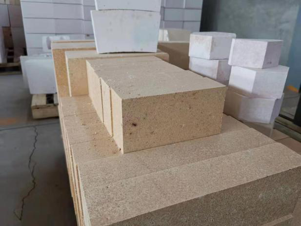 鋯莫來(lái)石磚-燒結(jié)鋯莫來(lái)石磚-電熔鋯莫來(lái)石磚現(xiàn)貨