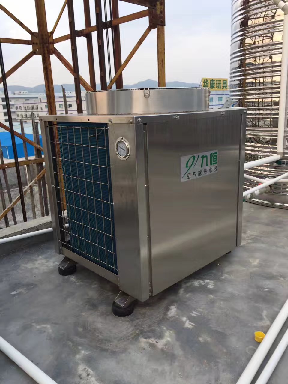 深圳灑店熱水系統(tǒng)工程_安裝_ 施工_價錢_工程案例【深圳市九恒科技有限公司】