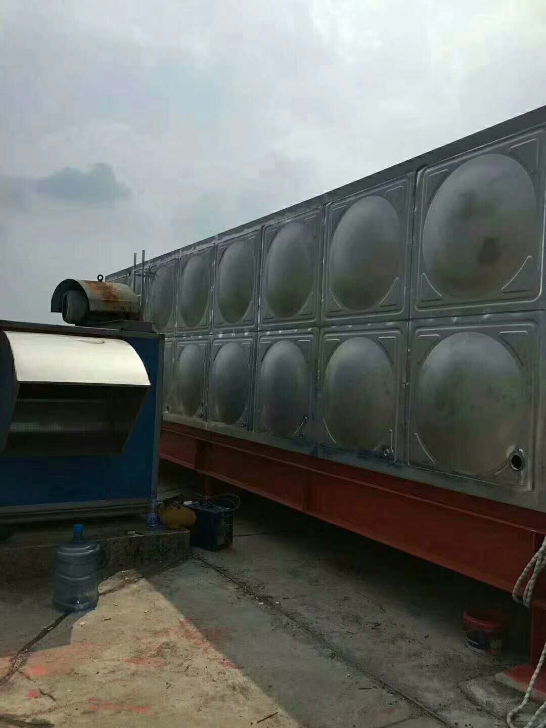 清遠不銹鋼水箱廠家直銷 消防水箱 不銹鋼消防水箱,不銹鋼保溫水箱,焊接水箱,保溫水箱,不銹鋼生活水箱,組合式不銹鋼水箱