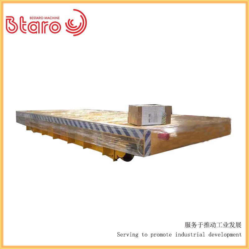 定制款軌道地平車工廠過(guò)跨運(yùn)輸工件用電機(jī)驅(qū)動(dòng)軌道電動(dòng)平板車