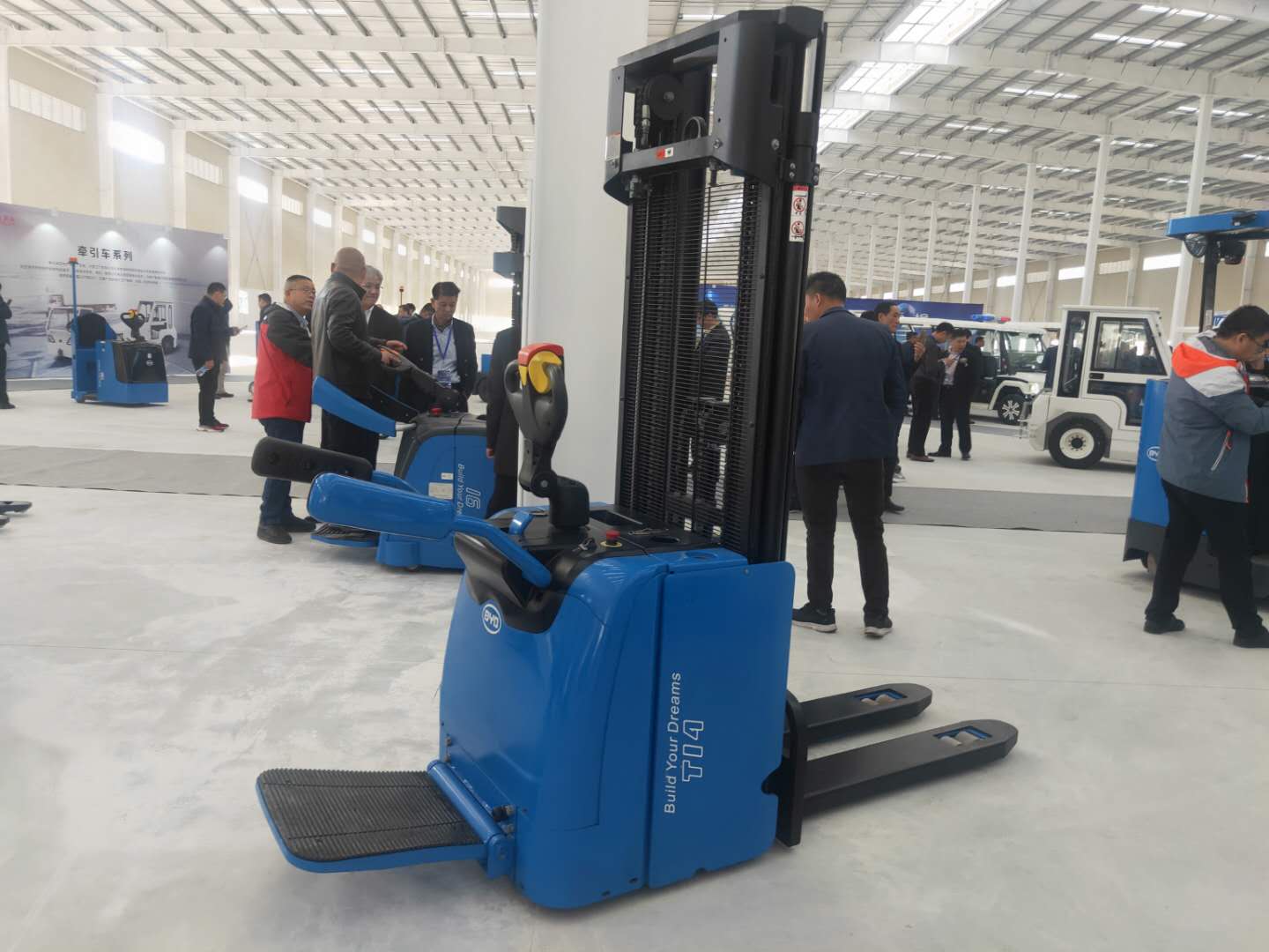 叉車出租哪家優(yōu)惠 叉車出租廠家供應(yīng)