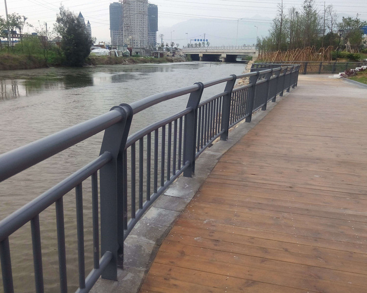 【橋梁護(hù)欄】廠家直銷防撞橋梁護(hù)欄