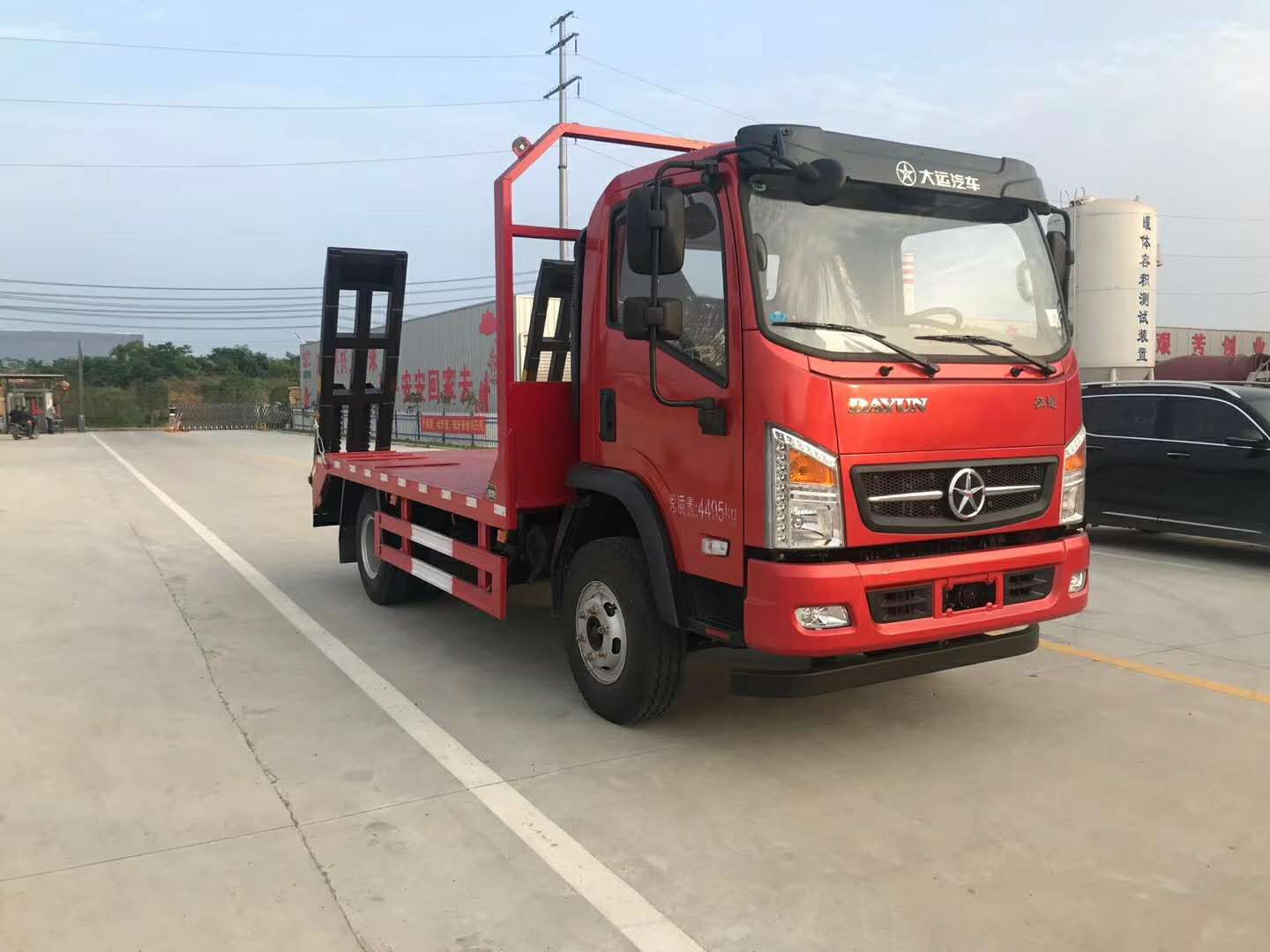 大運藍(lán)牌拖板車價格@定制@廠家直銷