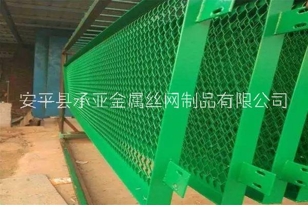 廠家直銷 鋼板網(wǎng)菱形網(wǎng)，防眩網(wǎng)，全國包安裝