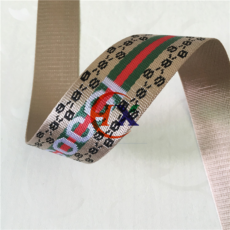 廠家直銷電腦提花織帶英文字母提字織帶服裝輔料印字印花織帶logo