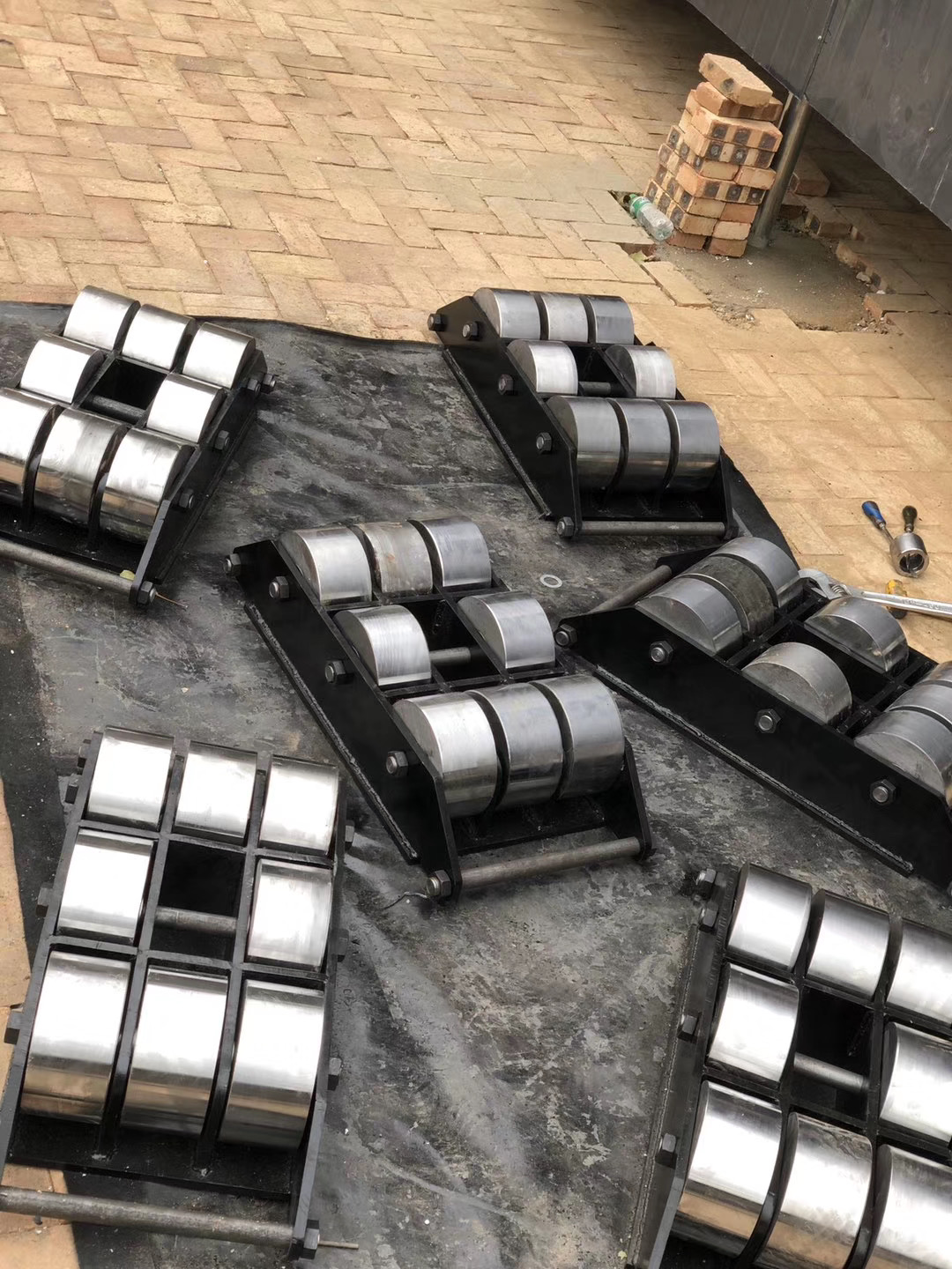 河北供應(yīng)100噸搬運(yùn)小坦克