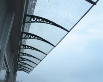 佛山雨棚支架廠家，報價，批發(fā)【中山市東鳳鎮(zhèn)天酷建材貿(mào)易商行】