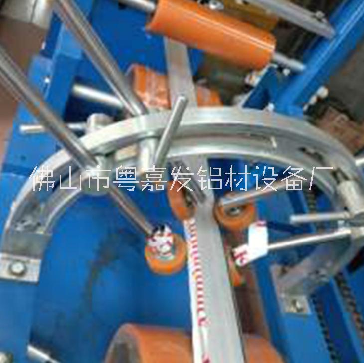 嘉發(fā)牌三個弧弧型貼膜機(jī)自動覆膜機(jī)