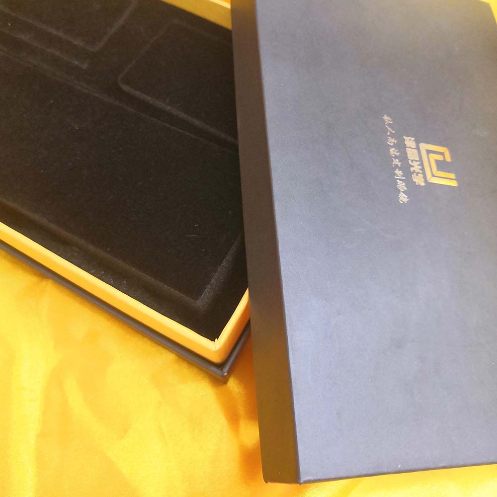 天地蓋硬板紙禮品包裝盒定制 創(chuàng)意推拉禮盒定制 日用包裝禮盒定做