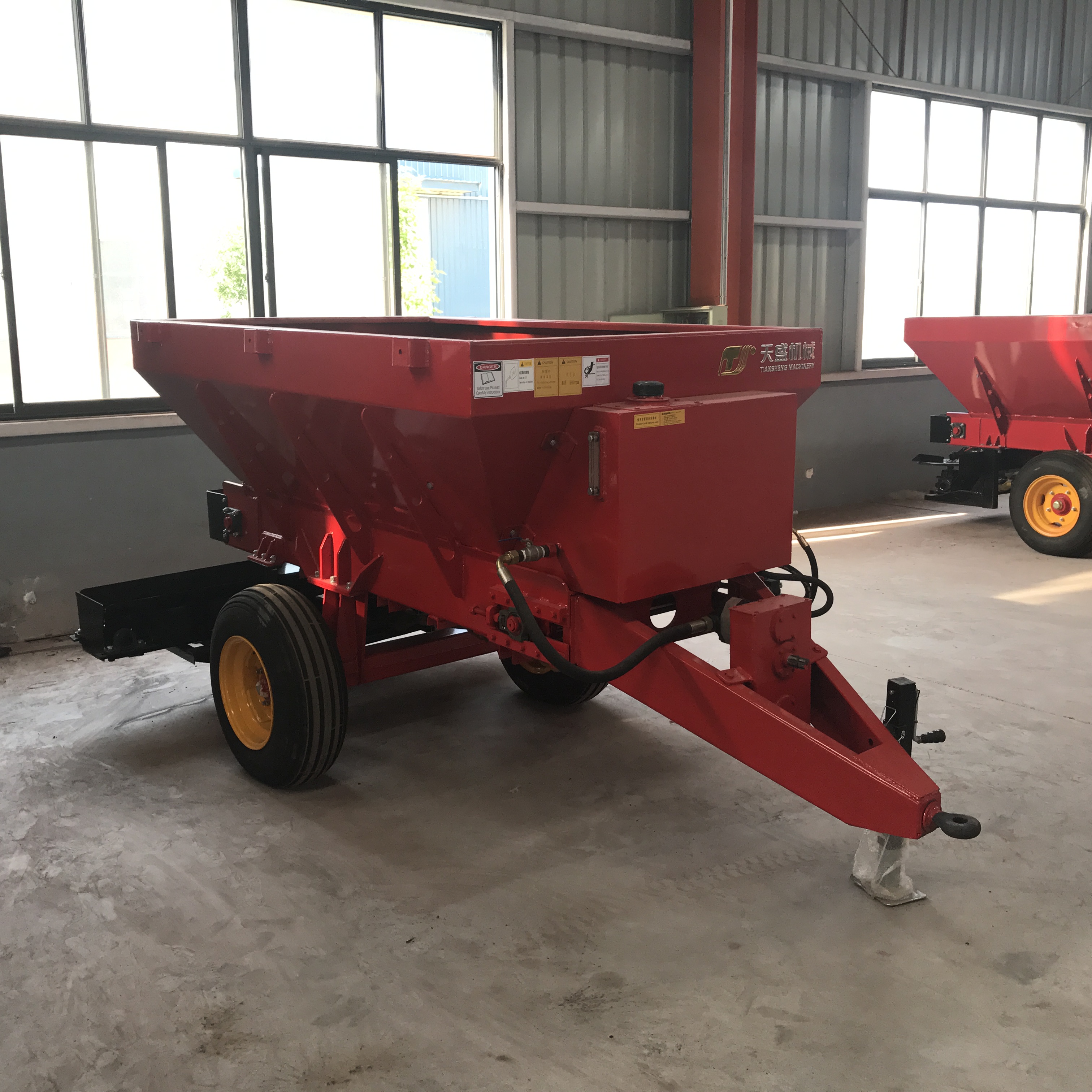 桃園果樹開溝施肥回填一體機(jī)