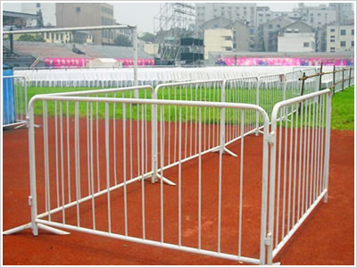 移動(dòng)護(hù)欄網(wǎng)臨時(shí)護(hù)欄網(wǎng)鐵馬護(hù)欄