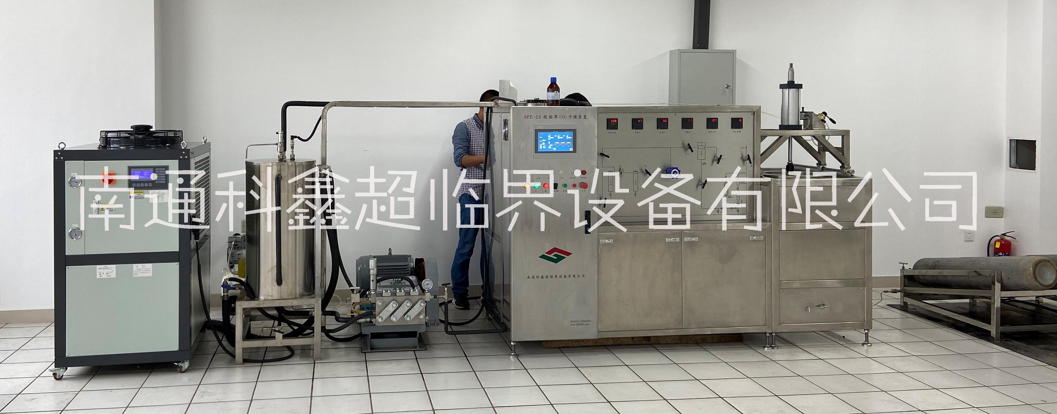 氣凝膠干燥 超臨界氣凝膠干燥 流體干燥，氣凝膠溶劑置換 亞臨界干燥 常壓干燥 冷凍干燥