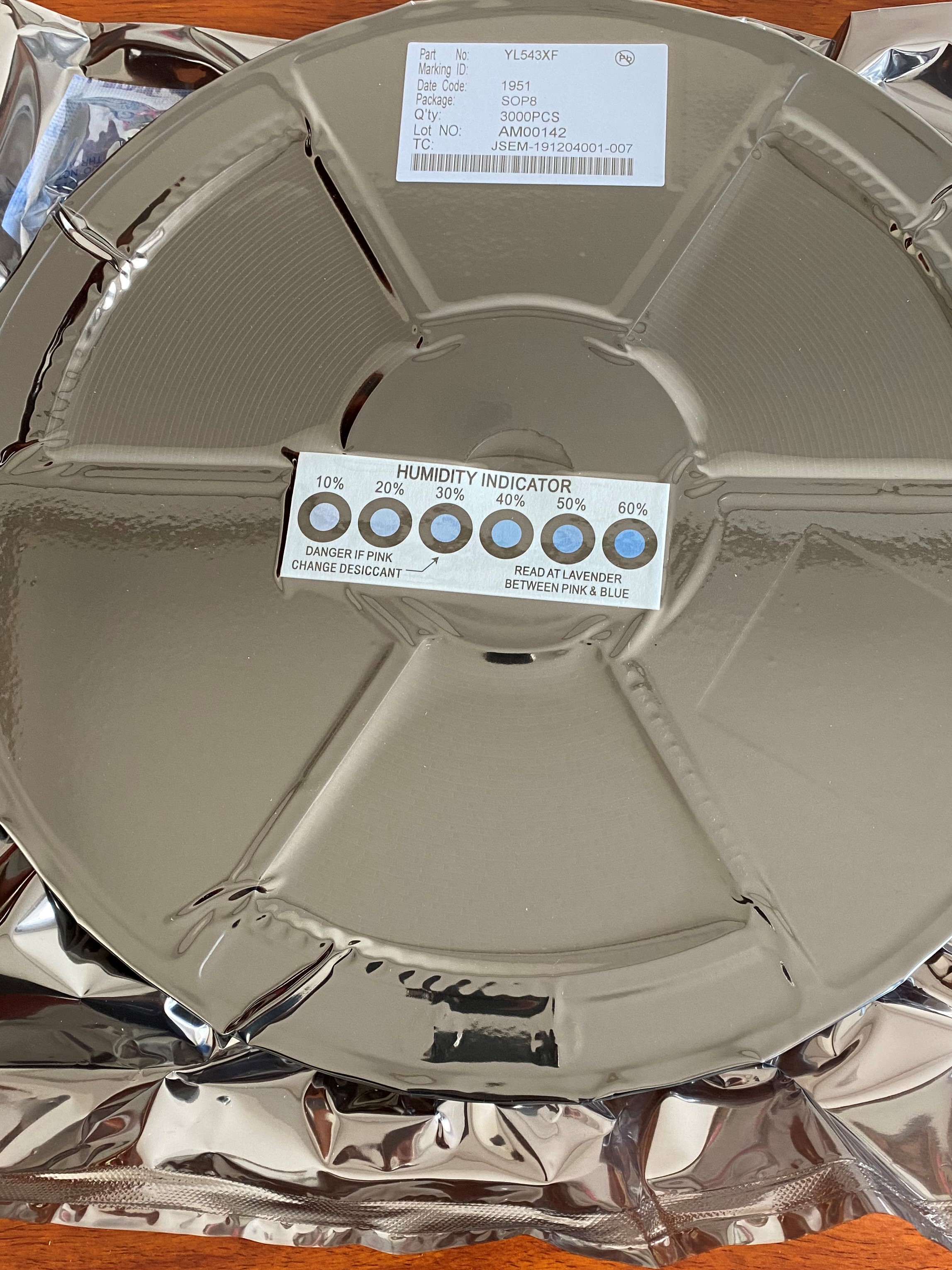 5LED四段變化YL543XF  SOP8封裝閃燈IC
