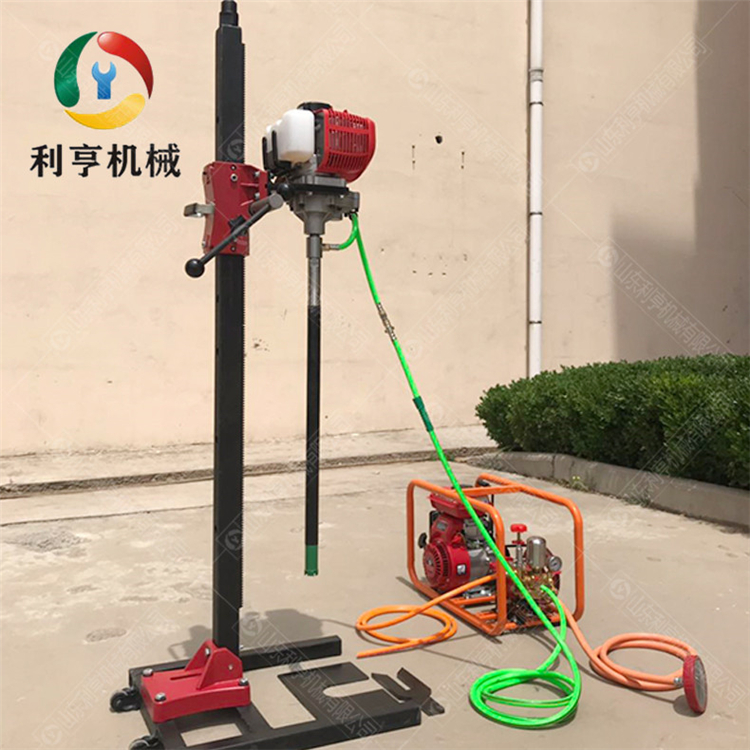 BLH-1L型單人立式背包鉆機(jī) 20米背包巖芯取樣鉆機(jī) 地質(zhì)勘探鉆探設(shè)備