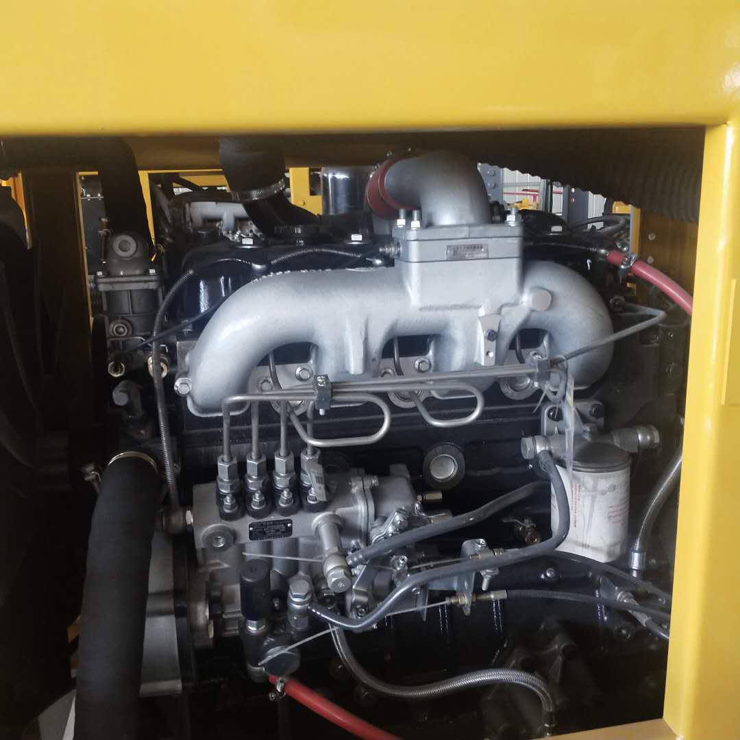 礦井裝載機(jī)矮體a井下小鏟車a遼寧巷道鏟車側(cè)卸裝載機(jī)a礦山鏟車廠家包郵圖片裝載機(jī) 礦用 裝載機(jī) 矮體井下 小鏟車