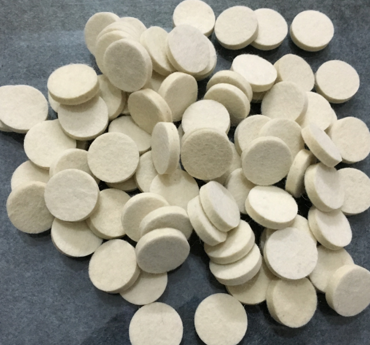 背膠毛氈墊供應(yīng)商 背膠毛氈墊廠家