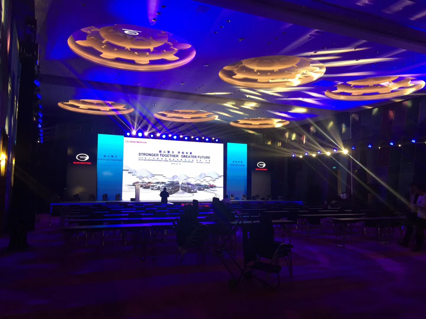 蘇州電視機(jī)租賃廠家-價(jià)格-哪里有