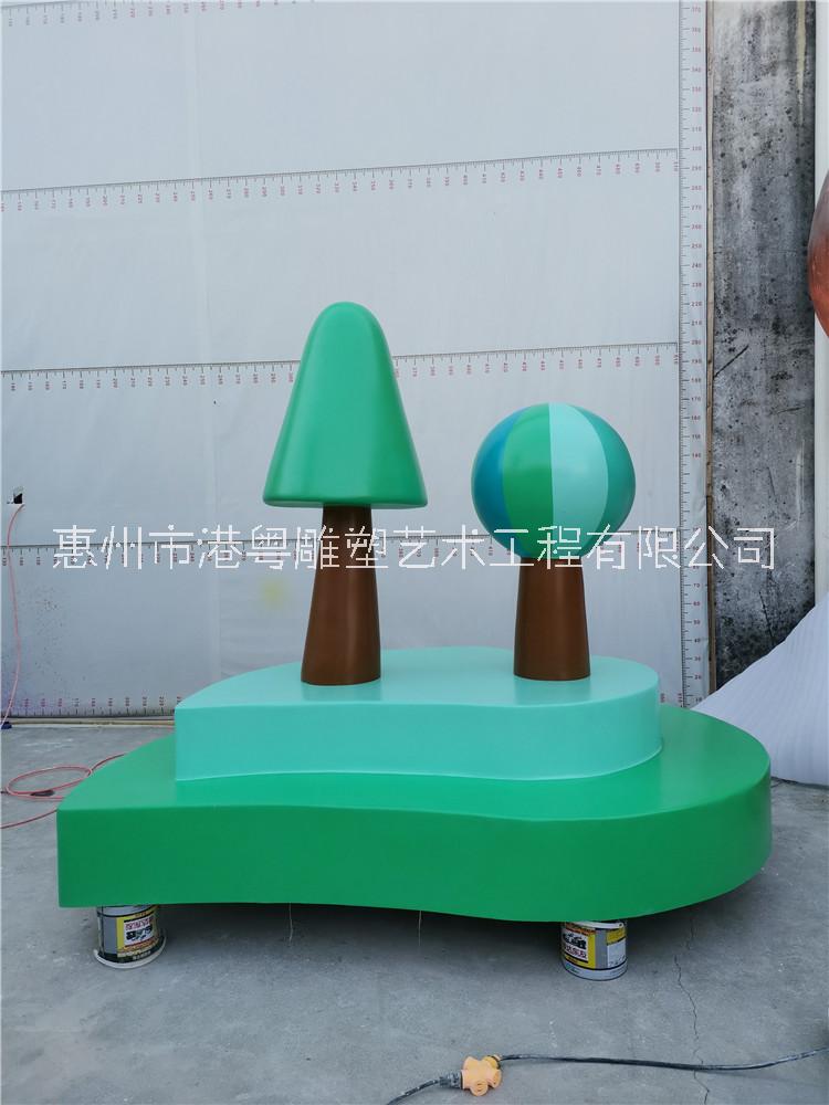 綠色環(huán)保主題玻璃鋼仿真小樹模型雕塑擺件