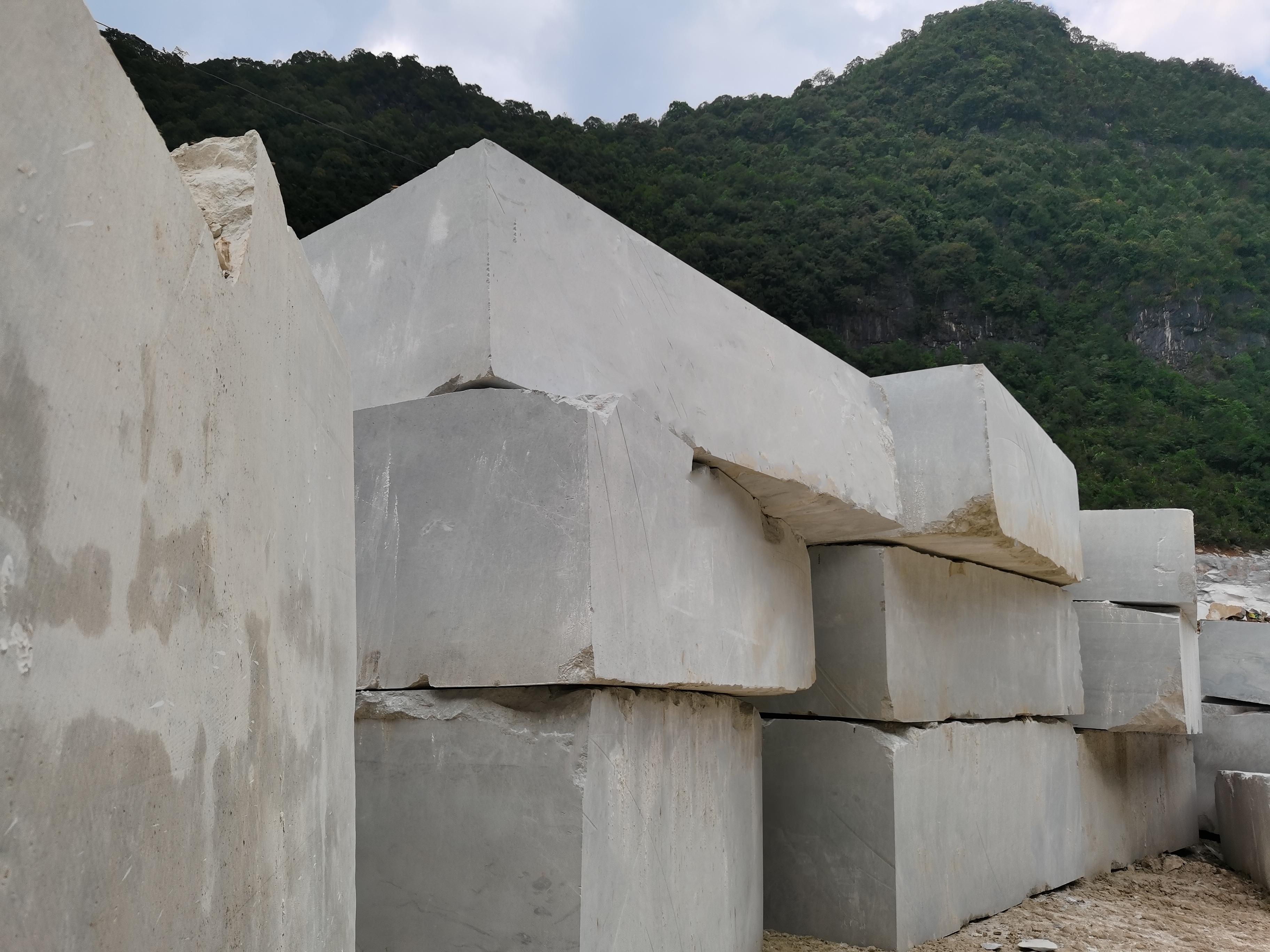 廣西奧斯特灰直銷廠家