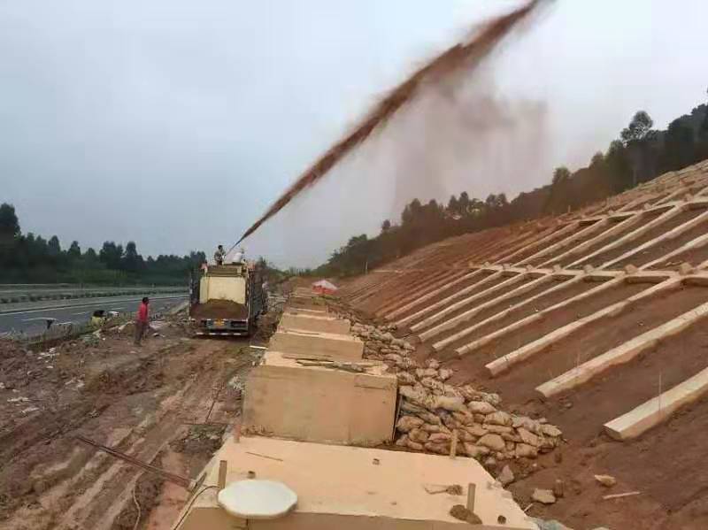 JKP-192客土噴播機(jī)動(dòng)力足效率高，噴播機(jī)廠家*