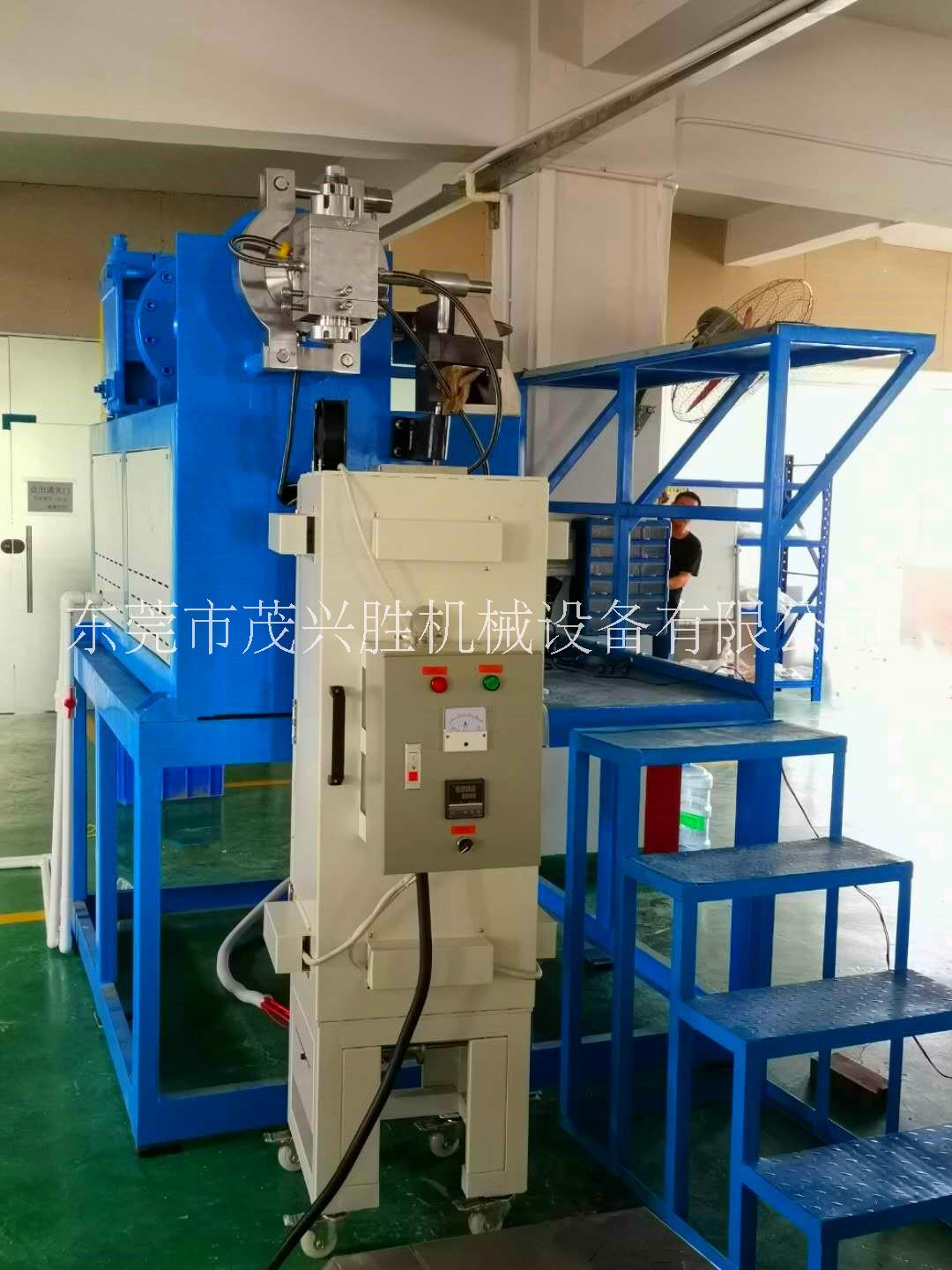 蘇州供應(yīng)硅膠編制管擠出機(jī) 密封條硅膠擠出機(jī)設(shè)備供銷
