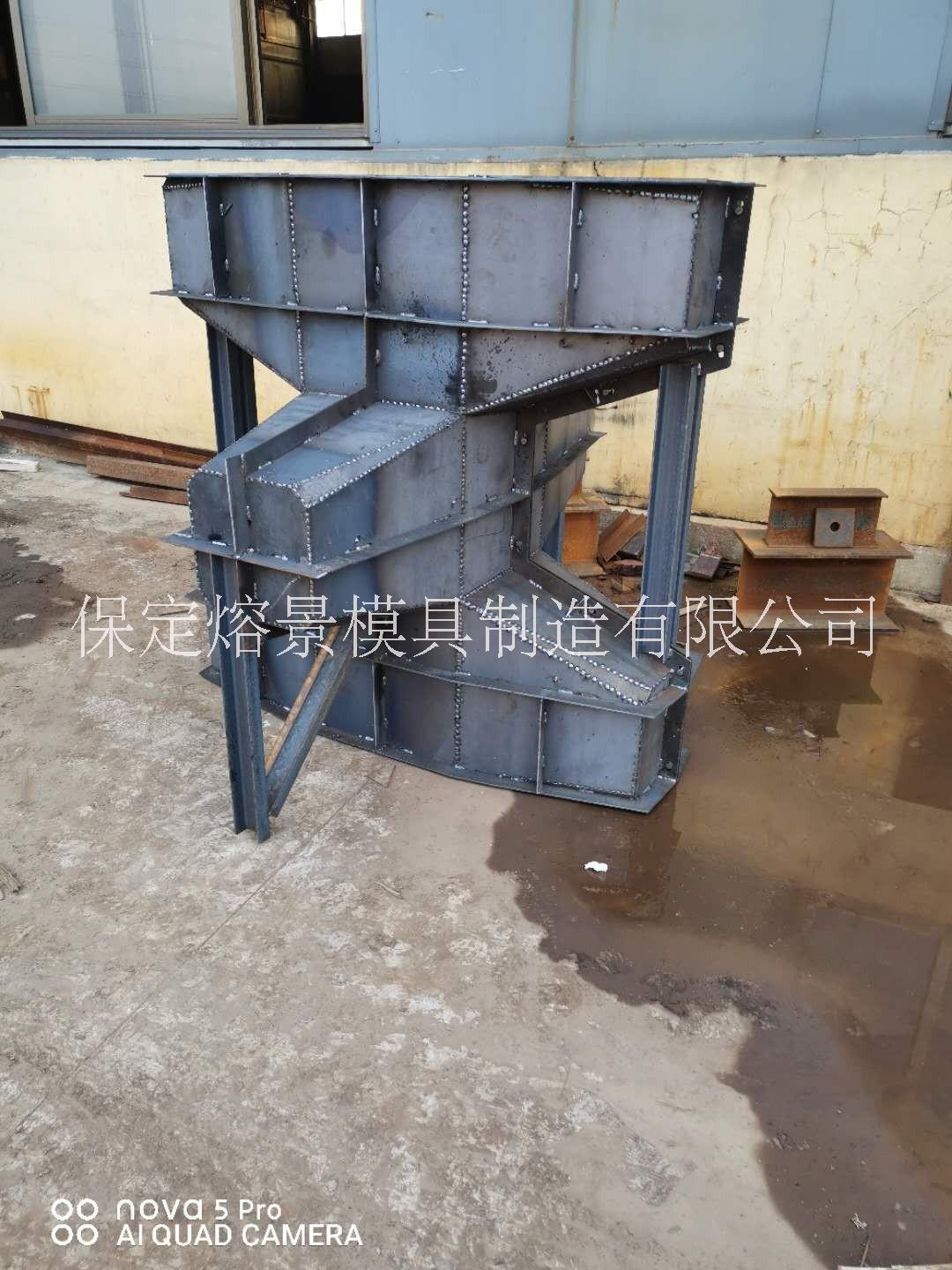 海岸防浪塊鋼模具生產(chǎn)廠家 防浪塊模具