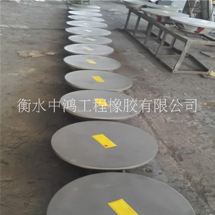 網(wǎng)架節(jié)點萬向轉(zhuǎn)動球鉸支座結(jié)構(gòu)設(shè)計