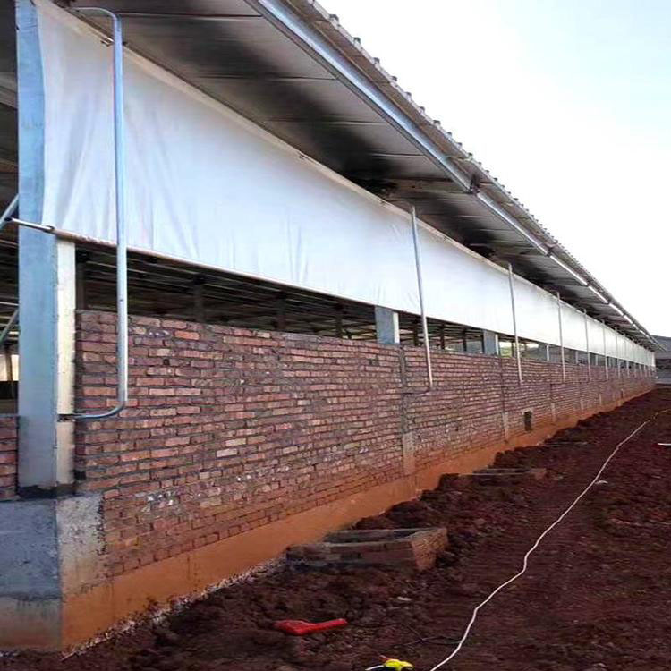 養(yǎng)豬場*卷簾布批發(fā)價格 畜牧養(yǎng)殖場卷簾定做防寒保暖雞舍豬舍卷簾