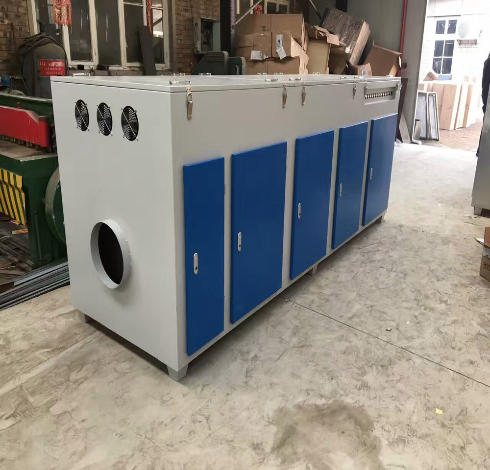 光氧催化凈化器碳鋼材質(zhì)廠家直銷(xiāo)可定制