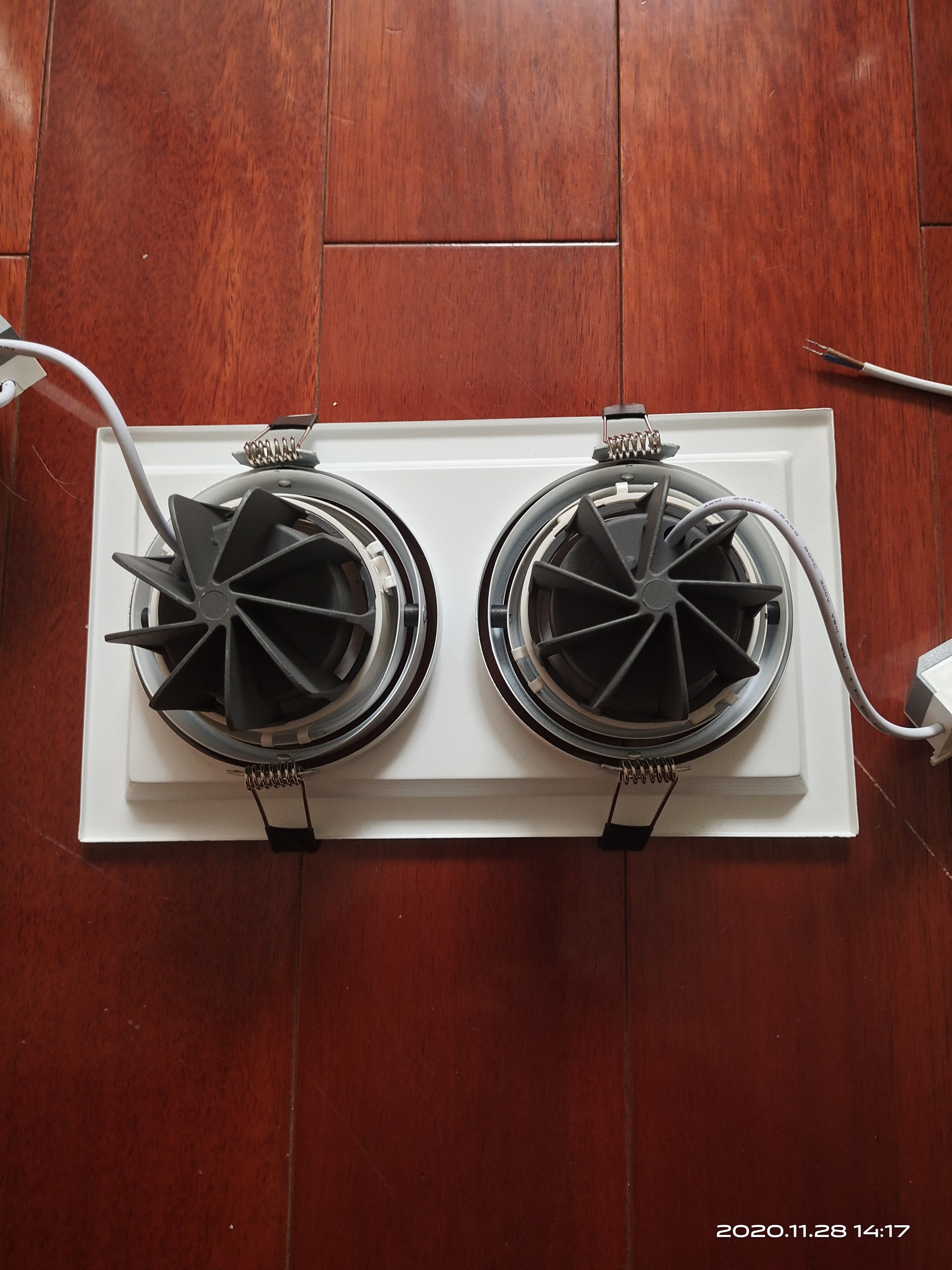 三豐源LED雙頭射燈、LED雙頭射燈、LED射燈、株洲LED雙頭射燈