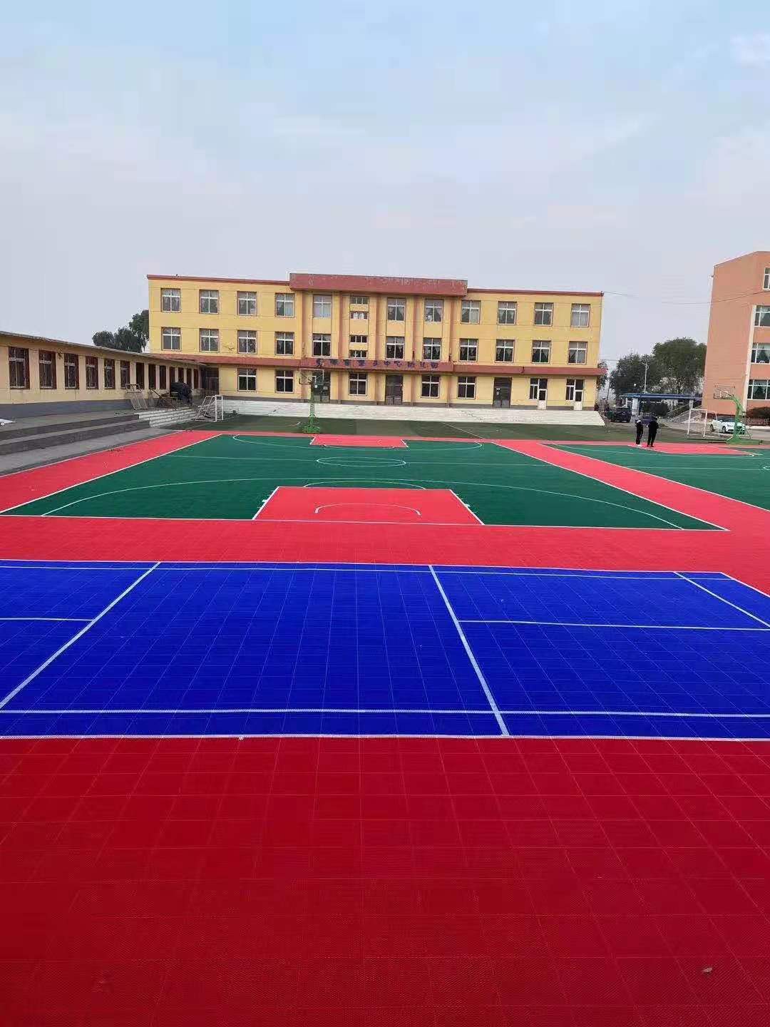 四川懸浮地板廠家-現(xiàn)貨-批發(fā)商-廠家-電話【四川省成都市金牛區(qū)森軒商貿(mào)有限公司】