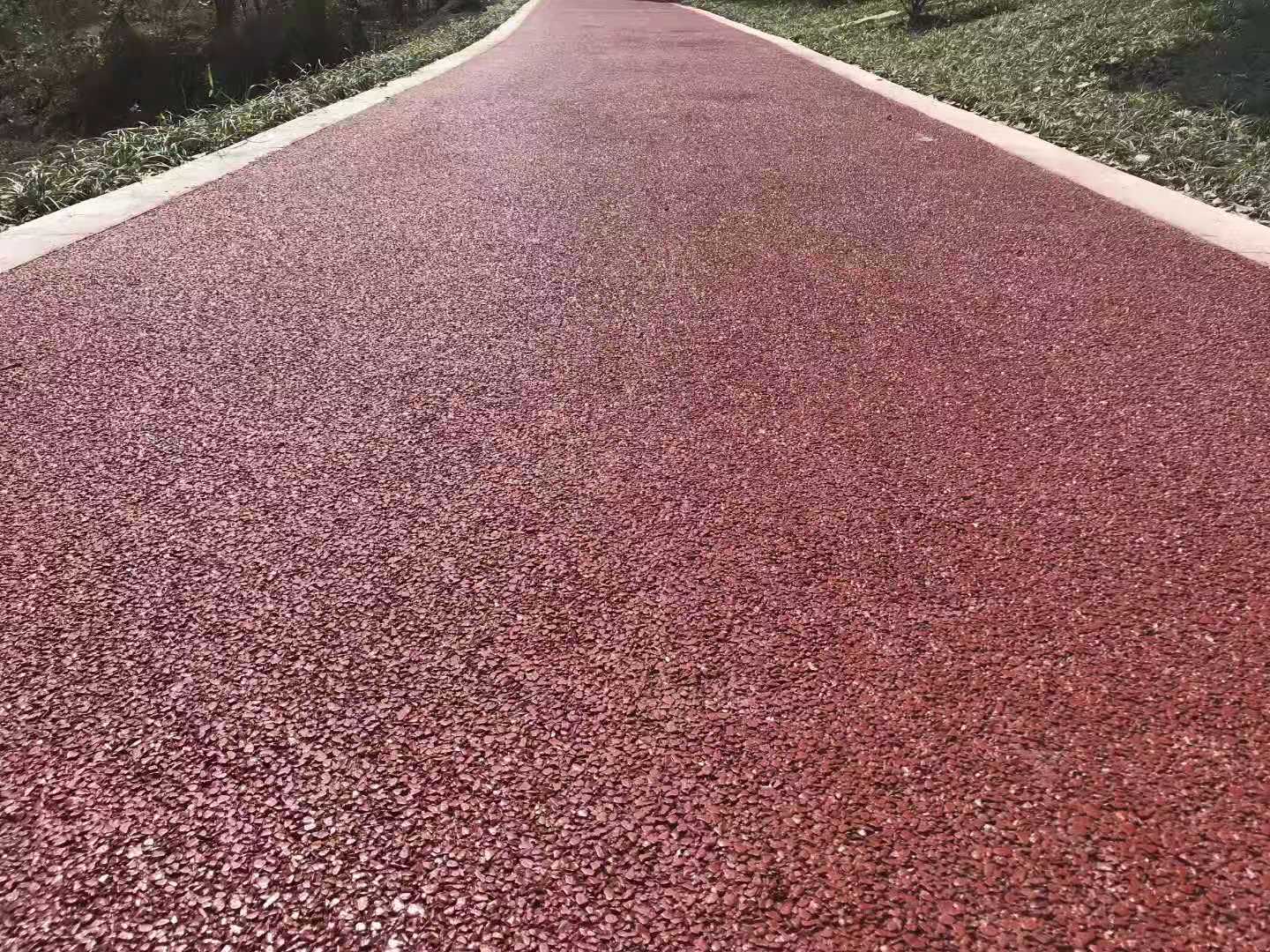 江蘇淮安膠粘石地坪-廠家直銷-包工包料-【江蘇同拓建筑工程有限公司】
