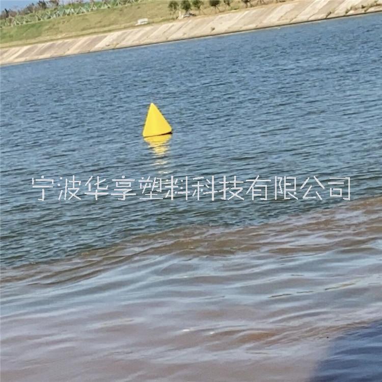 全國(guó)供應(yīng) 錐形塑料浮標(biāo) 海上助航警示航標(biāo) 尺寸齊全 價(jià)格可談
