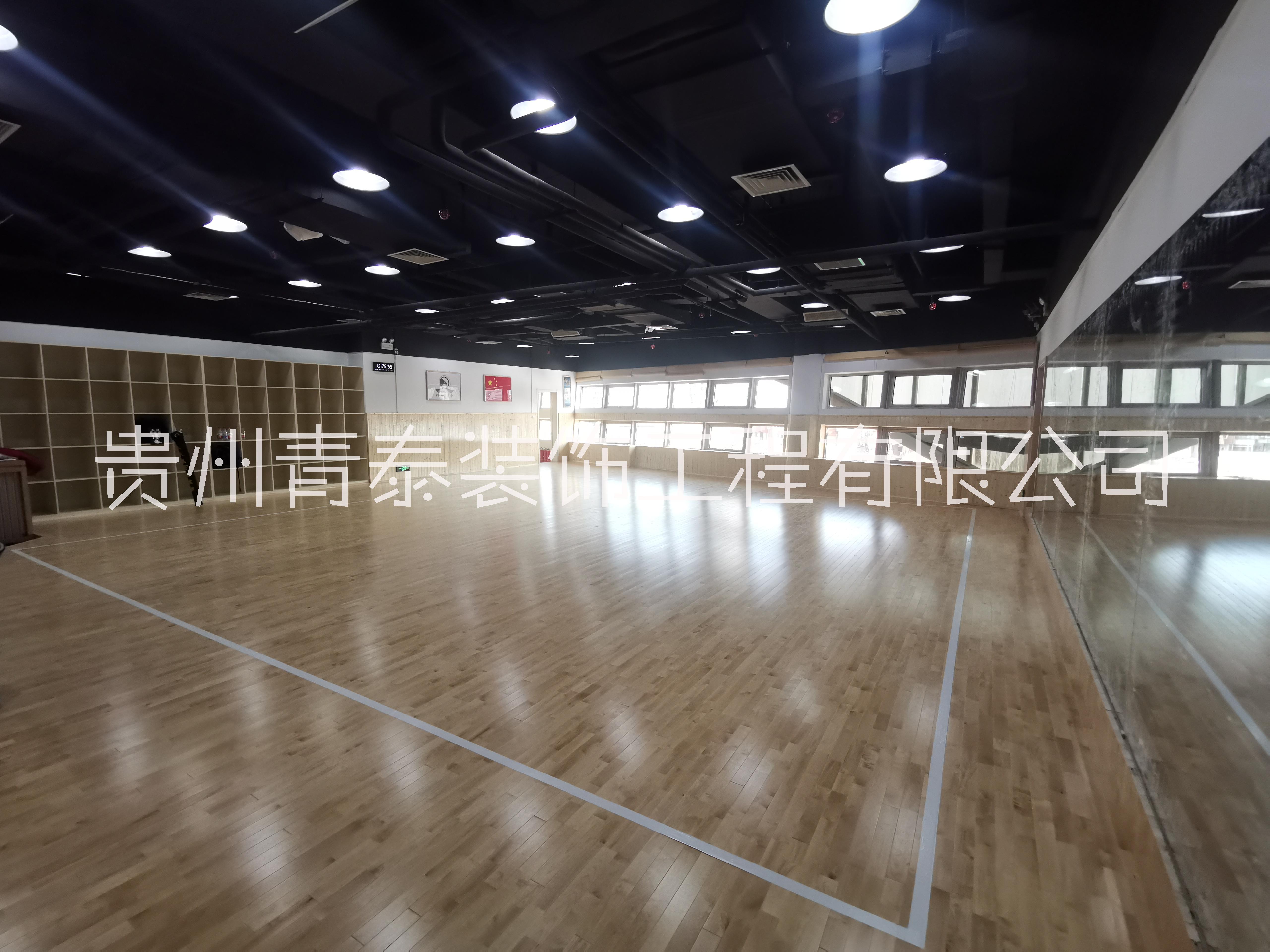 廠家直銷A級體育楓木運動地板