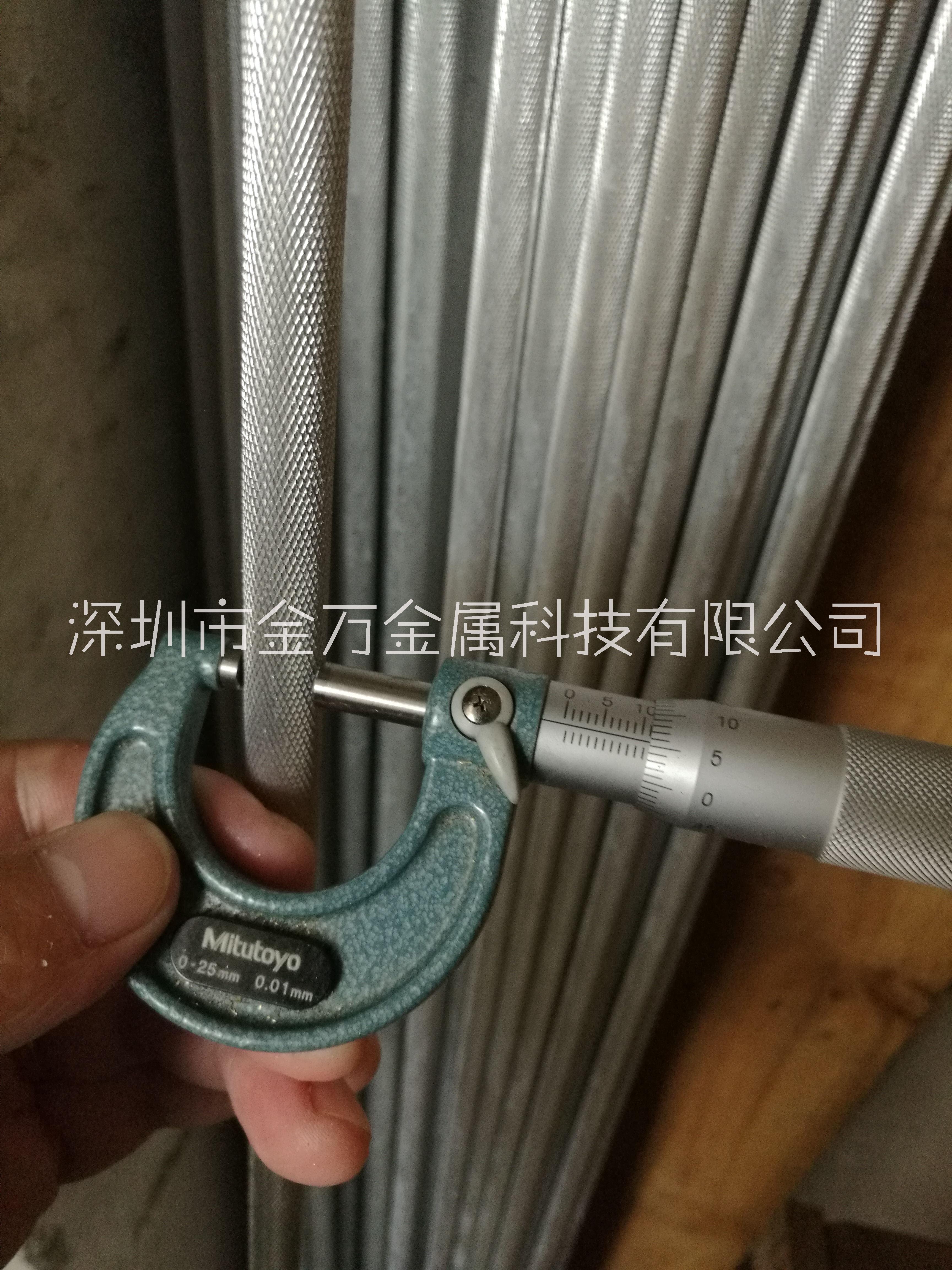 網(wǎng)紋滾花不銹鋼棒  拉花不銹鋼棒 304/303不銹鋼棒