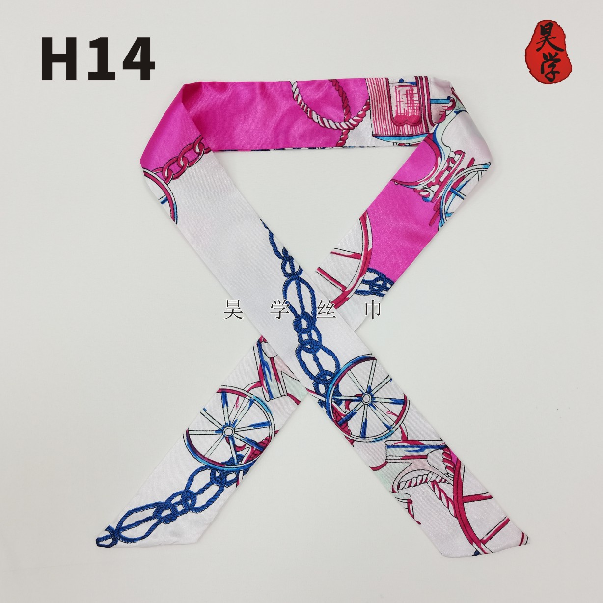 箱包裝飾絲巾現(xiàn)貨供應(yīng) 綁包小長(zhǎng)條飄帶廠家直銷 綁包絲巾批發(fā)