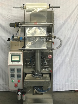 廠家直銷(xiāo)液體醬油醋辣椒油包裝機(jī)